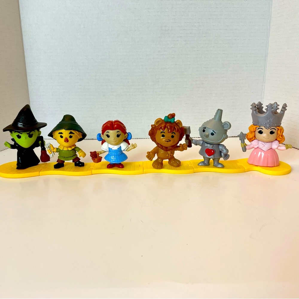 Wizard of Oz McDonald's Happy Meal Toys 75th Anniversary Edition of Classic Film